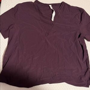 lululemon athletica Plum V-Neck Short Sleeve Tee